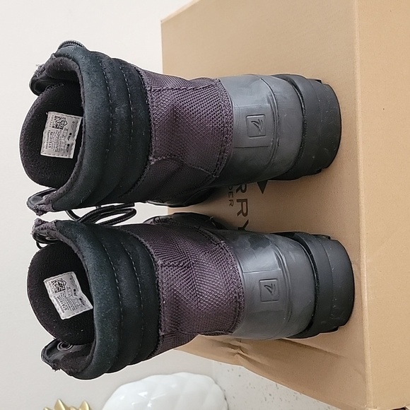 Mens Sperry Boots - Picture 3 of 6